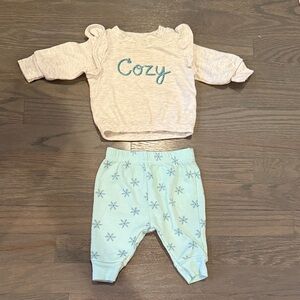 Carter's Snowflake Waffle Knot Ruffle Outfit